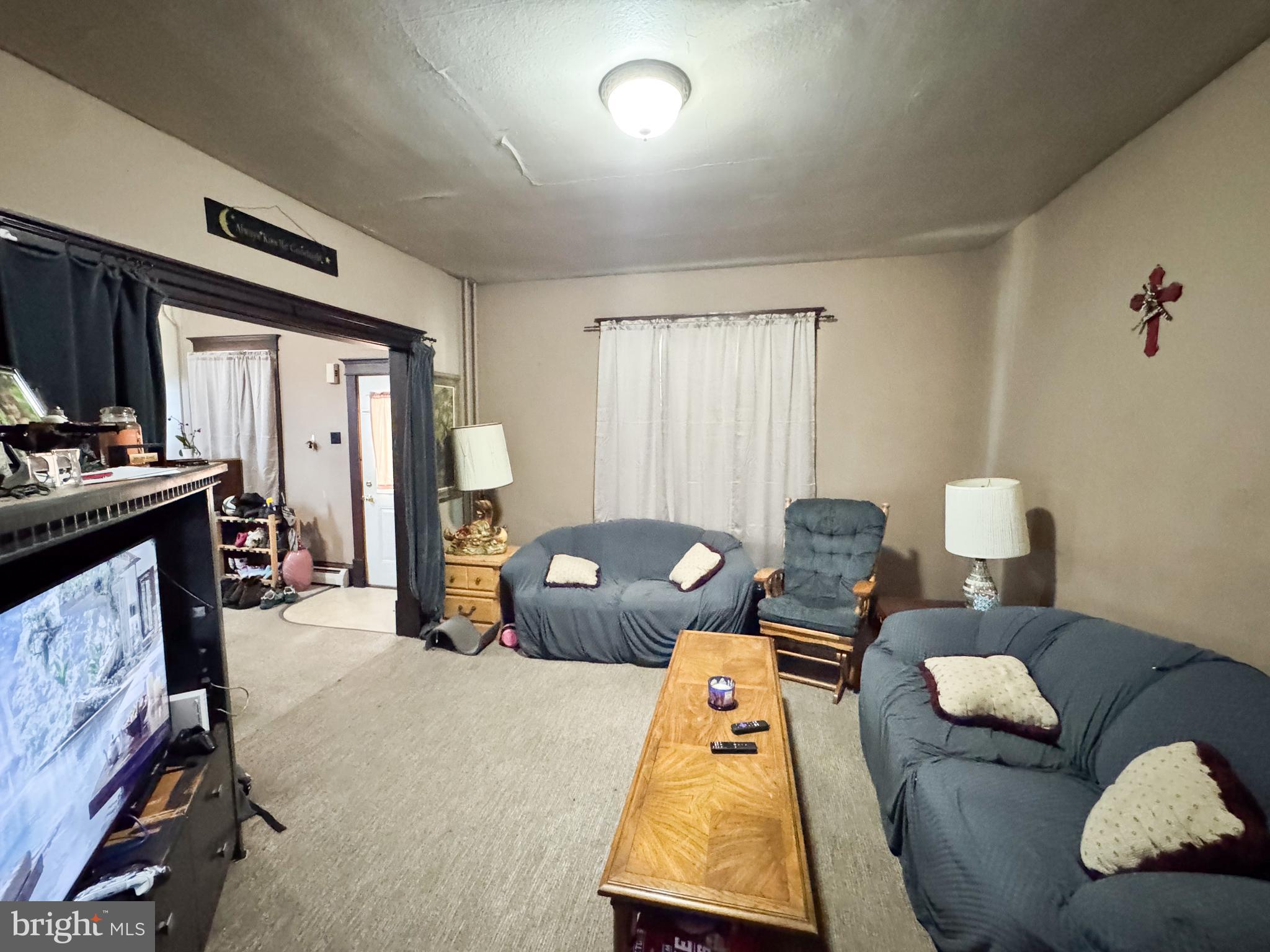 37 West 3rd Street Everett, PA 15537 - Photo 5 of 27