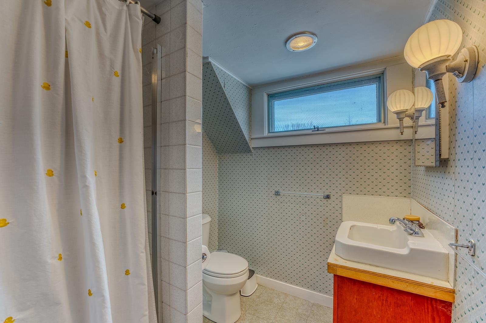 249 Mountain View Road Whitefield, NH 03598 - Photo 35 of 50