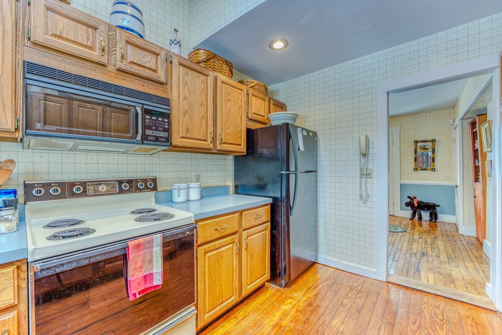 249 Mountain View Road Whitefield, NH 03598 - Photo 5 of 50