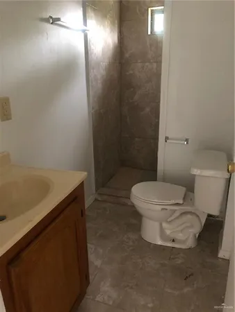 $950 | 610 West Park Avenue, Pharr, TX 78577