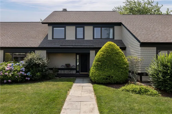 $679,000 | 2 Martingale Lane, Narragansett, RI 02882