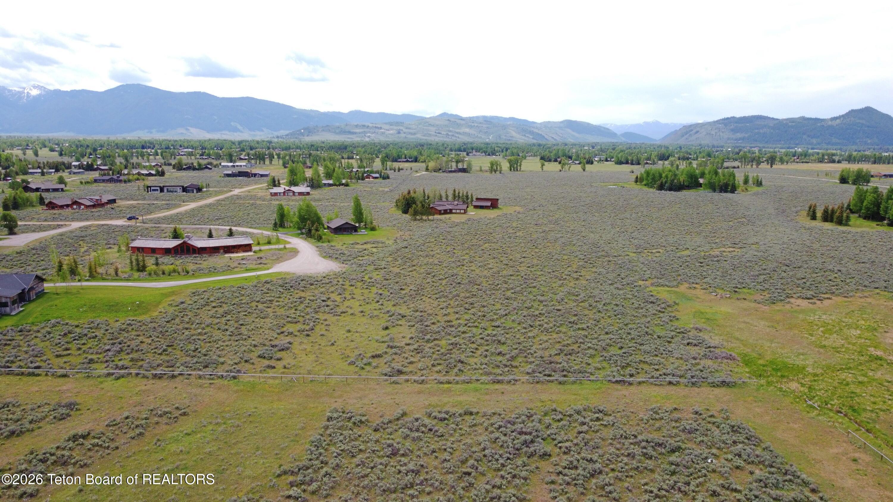 7475 O'Rourke Way Jackson, WY 83001 - Photo 11 of 20 Mid el south