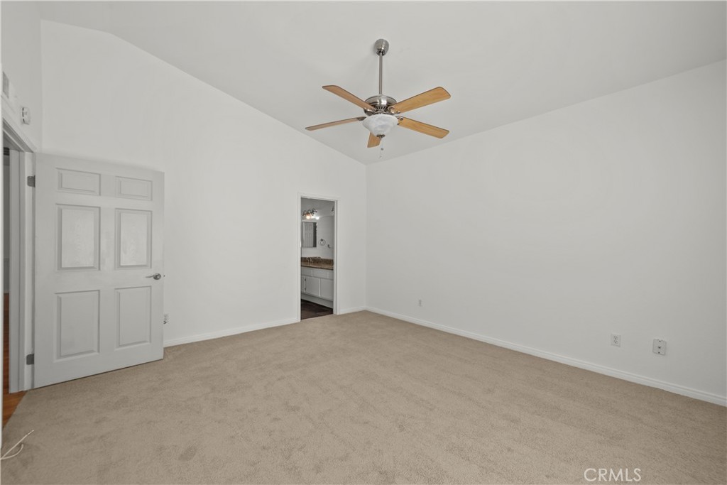 31343 Tobiah Place Castaic, CA 91384 - Photo 20 of 27