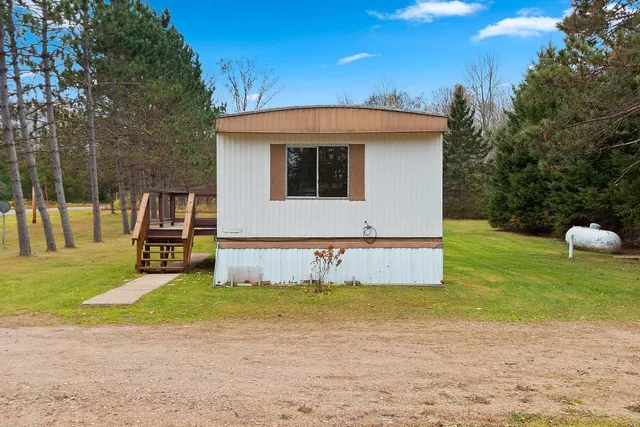 $90,000 | W4982 Harmon Road, Elton, WI 54430