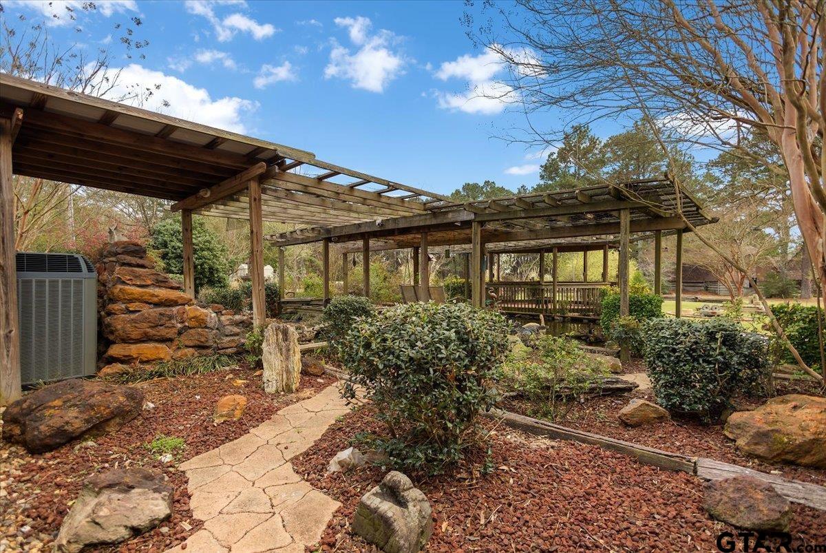 2320 Grangeway Road Marshall, TX 75672 - Photo 38 of 48