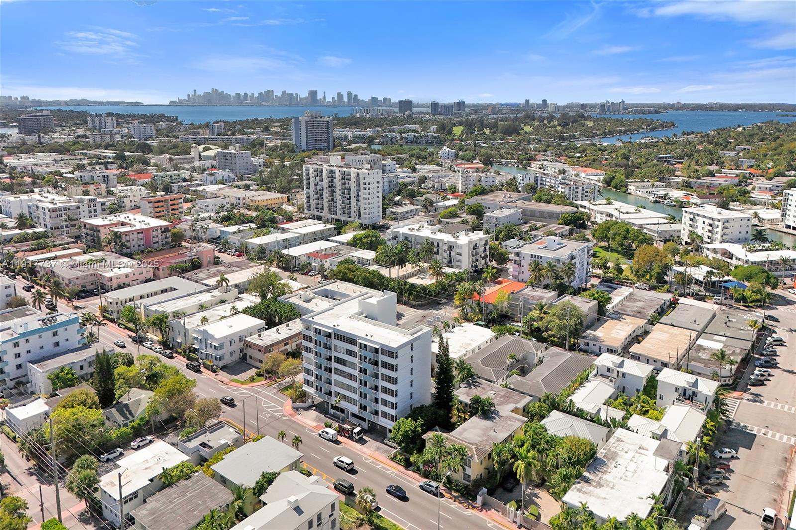 8000 Harding Avenue, Unit 7F Miami Beach, FL 33141 - Photo 35 of 46 an aerial view of city