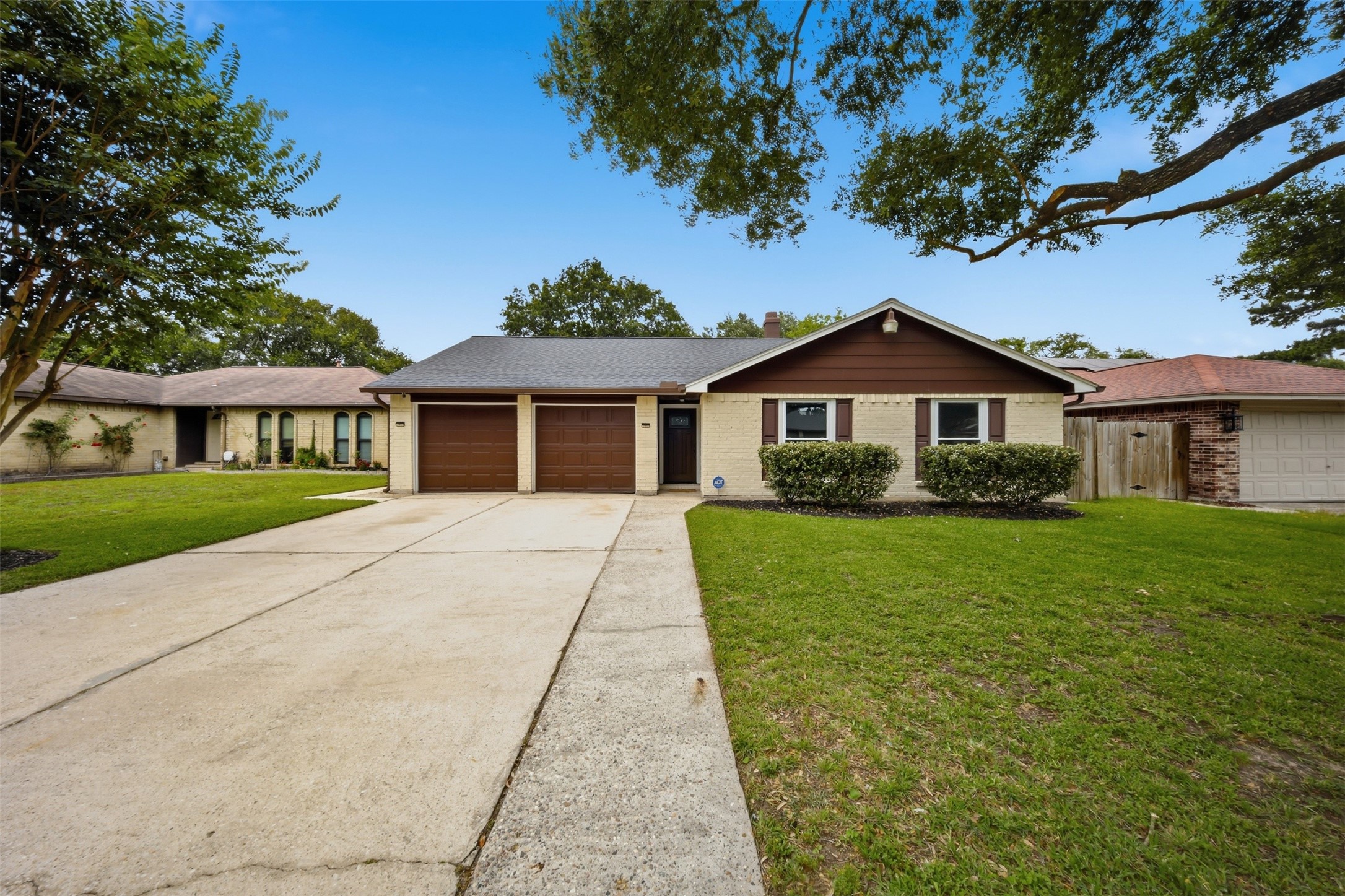 9418 Kilrenny Drive Spring, TX 77379 - Photo 8 of 47 a front view of a house with a garden