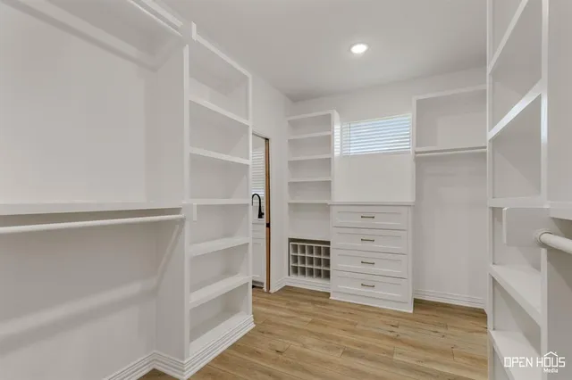 $614,900 | 304 Mariners Way, Wichita Falls, TX 76308