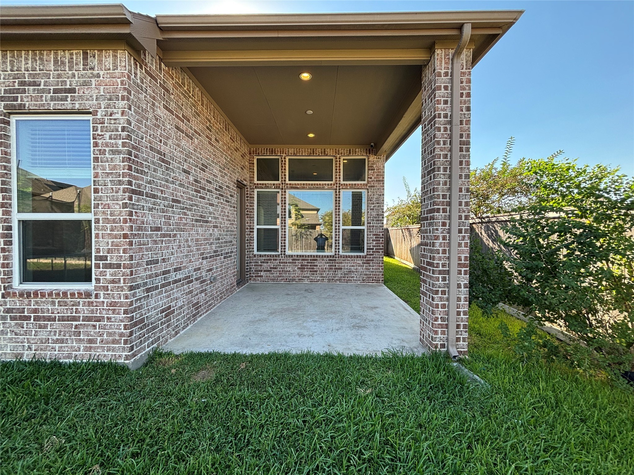 20826 Stonebreak Lane Spring, TX 77379 - Photo 26 of 37 a view of outdoor space and garden