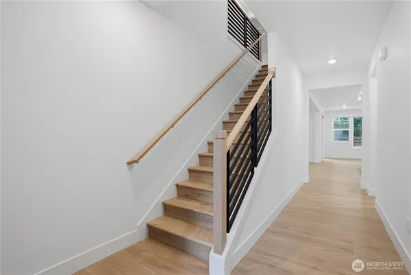 $914,950 | 20409 Mystic Place East, Bonney Lake, WA 98391