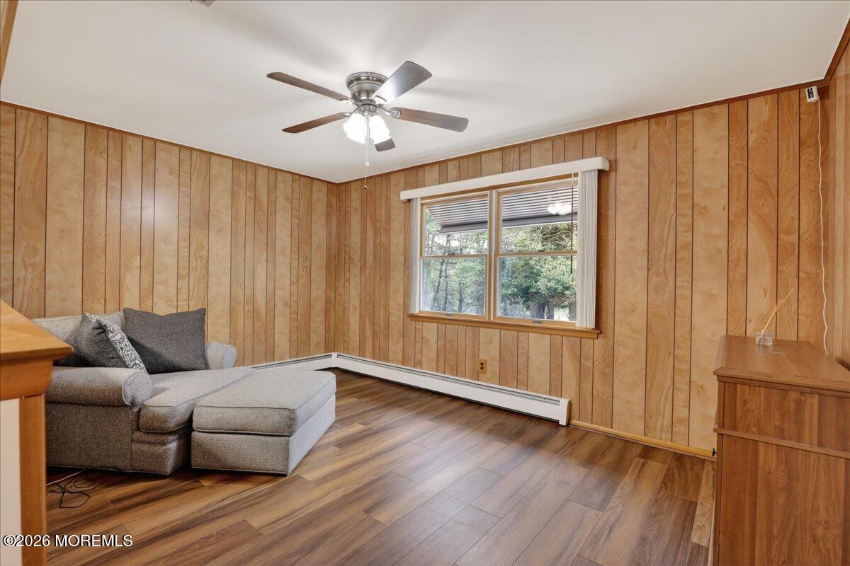 38 Fairfield Road Toms River, NJ 08757 - Photo 21 of 48 21-Sitting Room