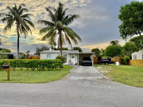 $360,000 | 3141 Northeast 12th Avenue, Pompano Beach, FL 33064