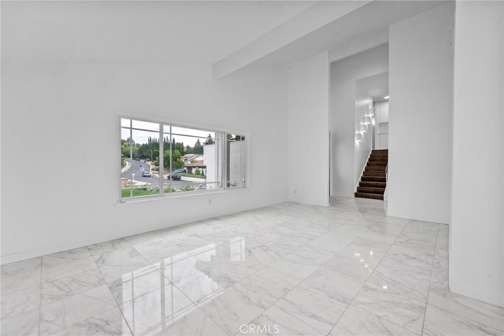 19100 Merion Drive Porter Ranch, CA 91326 - Photo 9 of 53