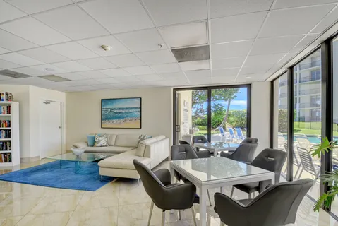 $649,000 | 5420 North Ocean Drive, Unit 301, Singer Island, FL 33404