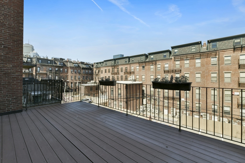 67 Rutland Street, Unit 2 Boston, MA 02118 - Photo 9 of 11