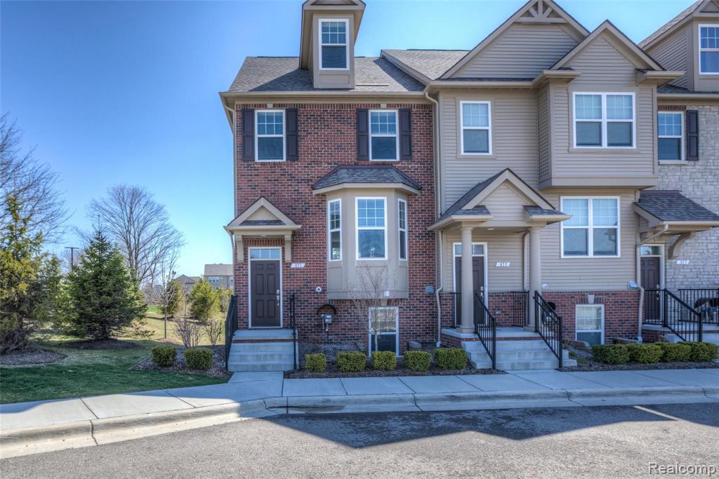 851 Barclay Circle Rochester Hills, MI 48307 - Photo 1 of 22