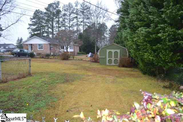 100 Gum Street Clinton, SC 29325 - Photo 11 of 14 Gallery Image 11