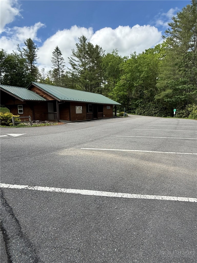 154 Pine Valley Road Newland, NC 28657 - Photo 16 of 43