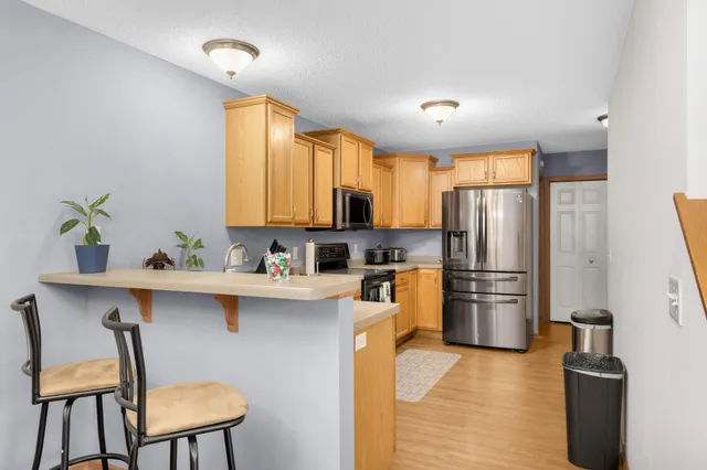 $259,900 | 5103 207th Street North, Forest Lake, MN 55025