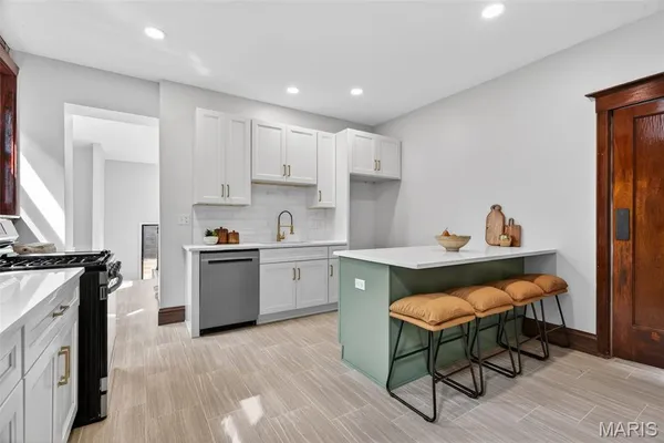 $799,900 | 6203 Washington Avenue, St. Louis, MO 63130