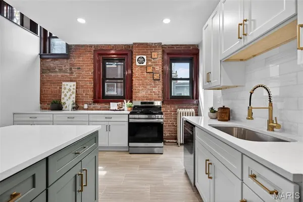 $799,900 | 6203 Washington Avenue, St. Louis, MO 63130