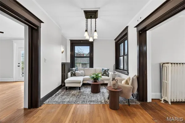 $799,900 | 6203 Washington Avenue, St. Louis, MO 63130