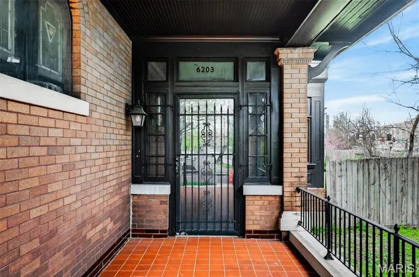$799,900 | 6203 Washington Avenue, St. Louis, MO 63130
