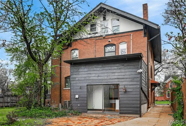 $799,900 | 6203 Washington Avenue, St. Louis, MO 63130