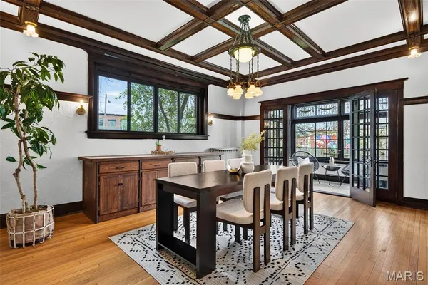 $799,900 | 6203 Washington Avenue, St. Louis, MO 63130