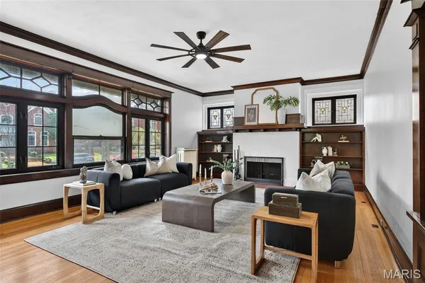 $799,900 | 6203 Washington Avenue, St. Louis, MO 63130