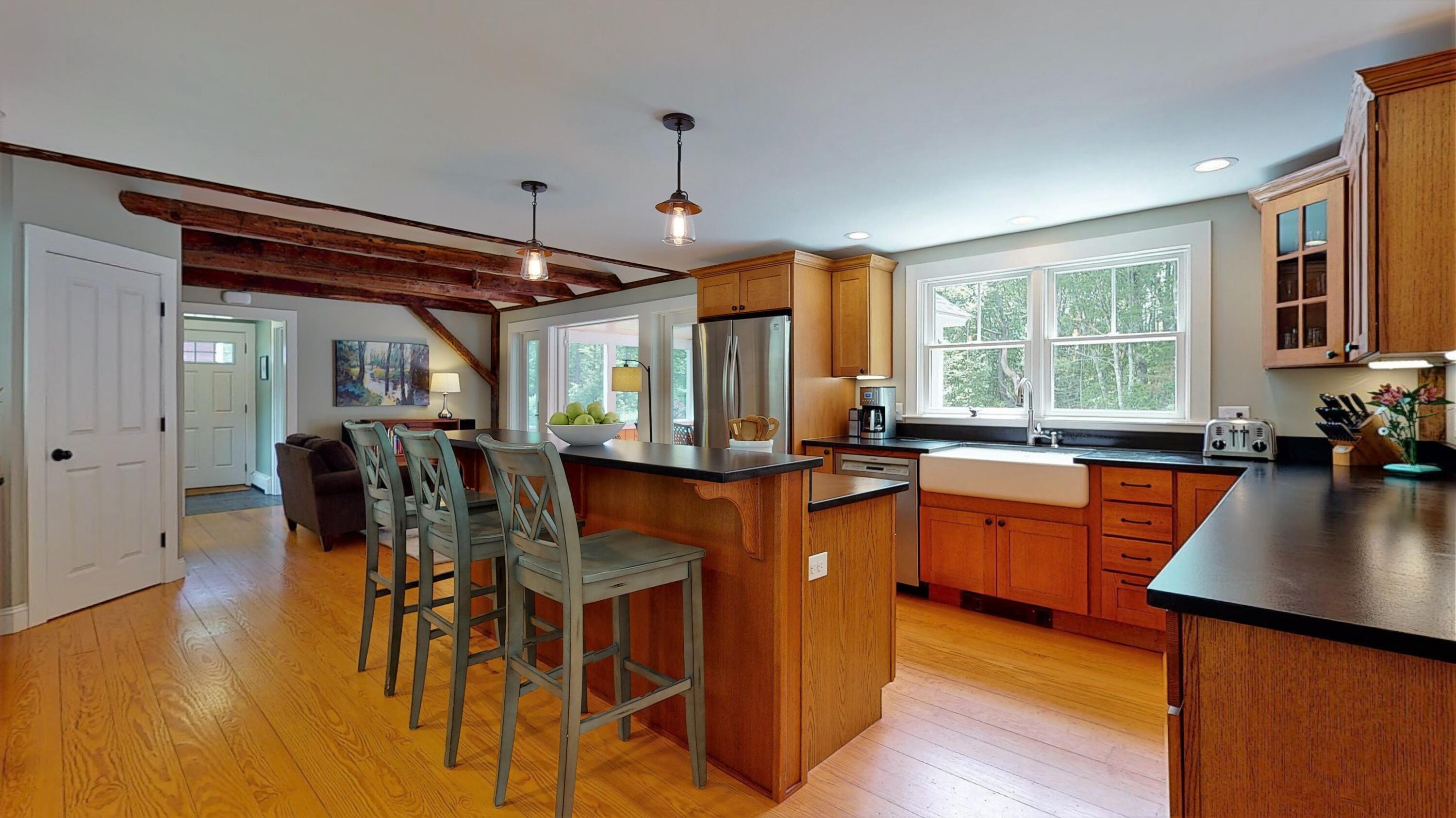 107 Wolfe's Neck Road Freeport, ME 04032 - Photo 7 of 102 107-Wolfes-Neck-Rd-Freeport-06142022_194