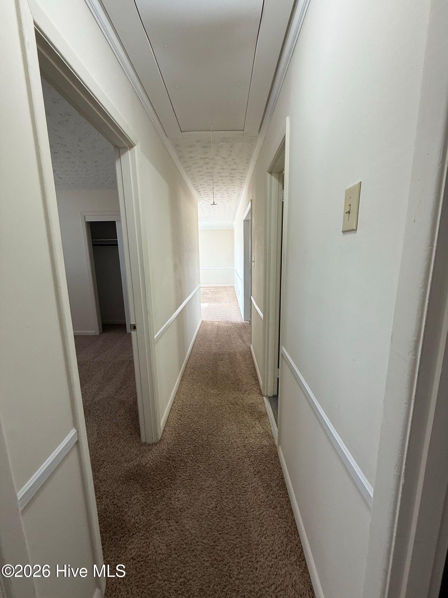 304 Old Hammock Road Swansboro, NC 28584 - Photo 5 of 10 hallway