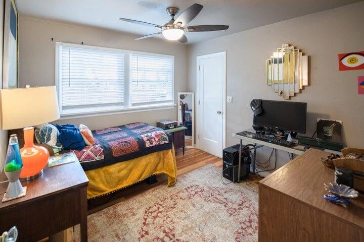 656 Southwest 13th Street Redmond, OR 97756 - Photo 17 of 27 15