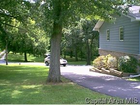 7559 Mechanicsburg Road Springfield, IL 62712 - Photo 3 of 8