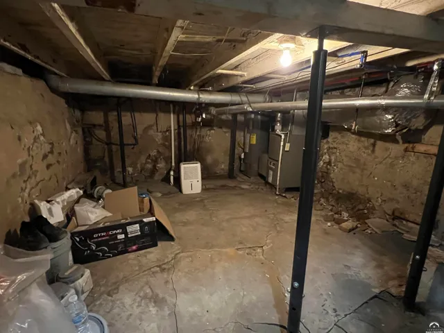 $199,950 | 1141 Connecticut Street, Lawrence, KS 66044