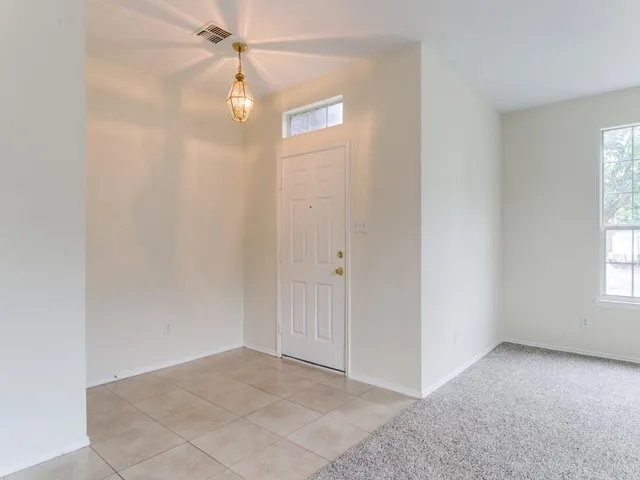 $3,100 | 1105 Windhaven Circle, Lewisville, TX 75067