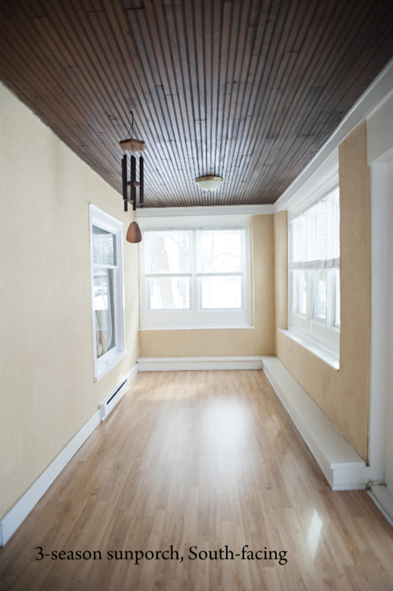 1810 North Drake Road Kalamazoo, MI 49006 - Photo 12 of 14 3 season sunporch, South facing.jpg