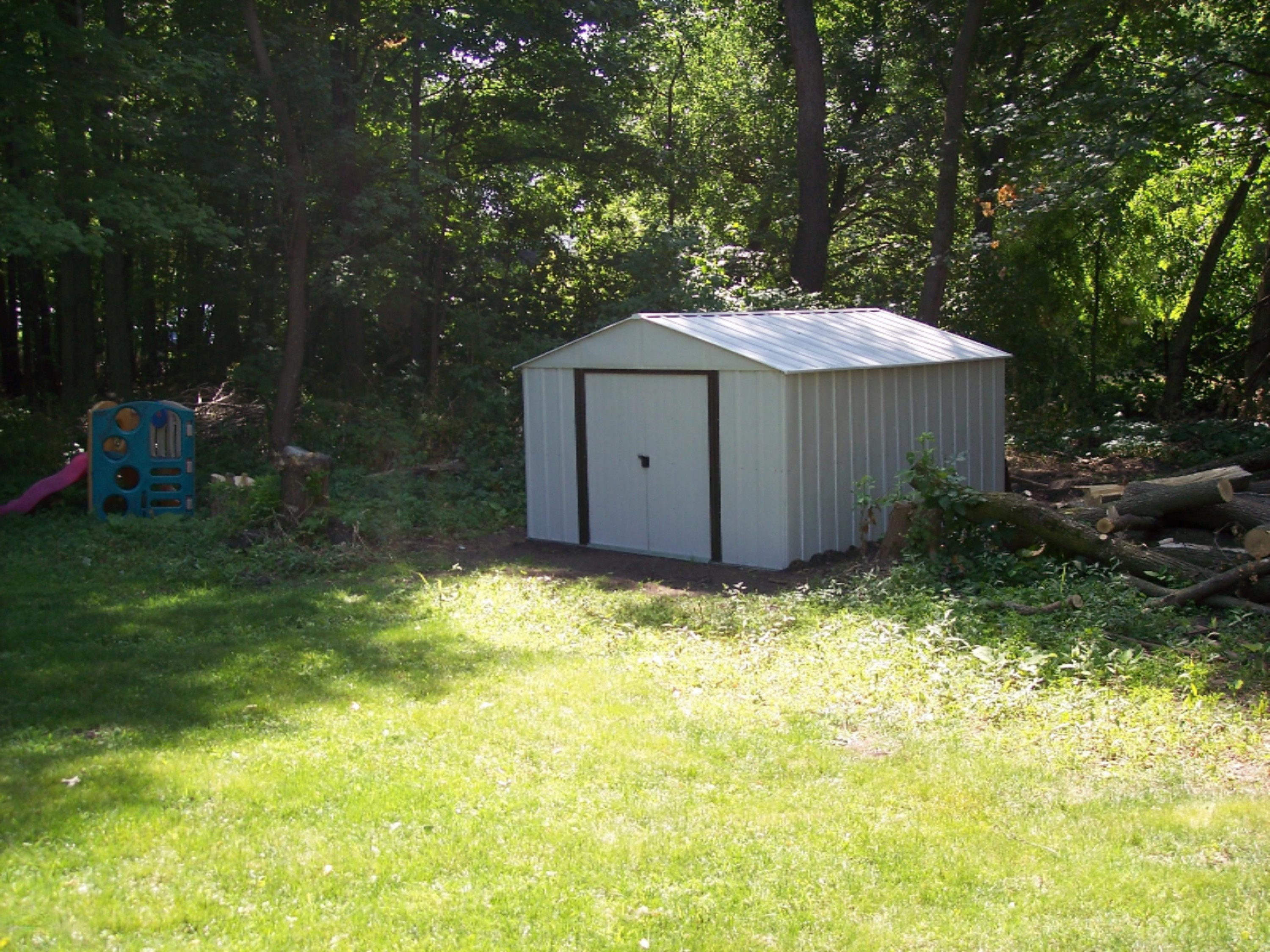 1810 North Drake Road Kalamazoo, MI 49006 - Photo 14 of 14 Backyard.jpg