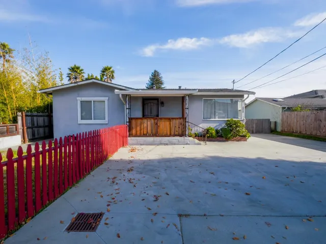 $1,395,000 | 1056 30th Avenue, Santa Cruz, CA 95062