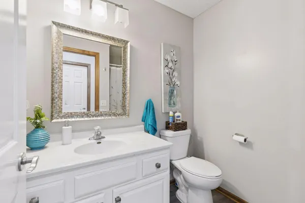 $300,000 | 15364 Iodine Street Northwest, Anoka, MN 55303