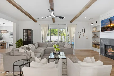 $2,075,000 | 8409 North Diller Grove Lane, Phoenix, AZ 85021