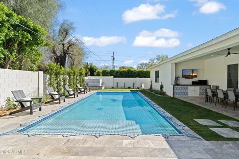 $2,075,000 | 8409 North Diller Grove Lane, Phoenix, AZ 85021