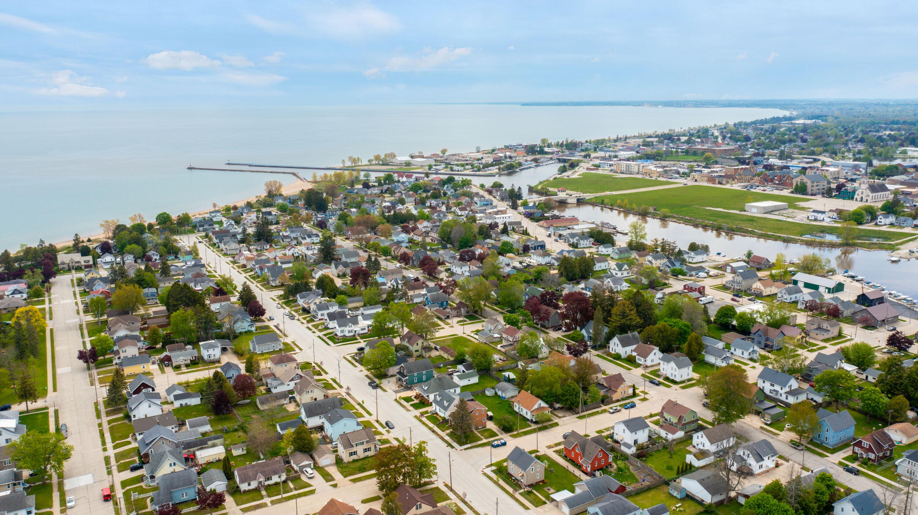 2022 Lincoln Street Two Rivers, WI 54241 - Photo 4 of 20 Neshotah Beach on Lake Michigan