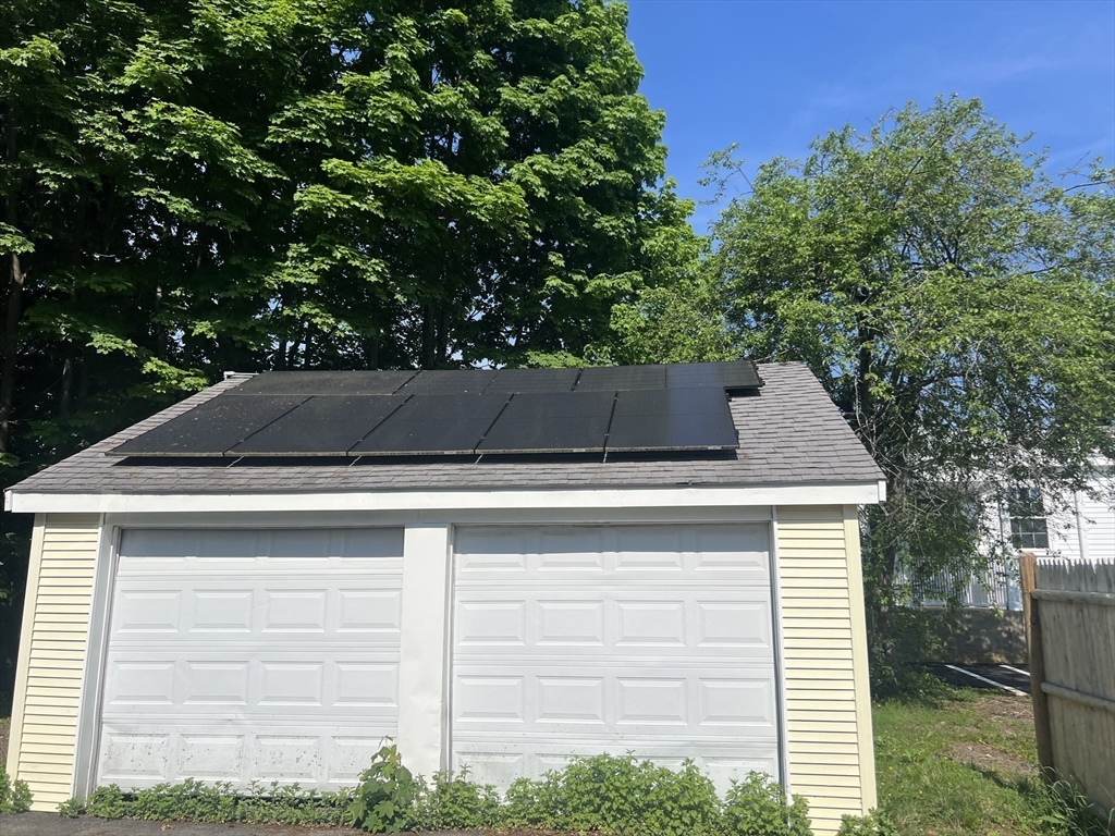 17 Pond Street Sharon, MA 02067 - Photo 2 of 22