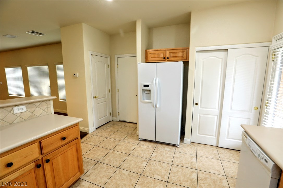 1340 Spice Ridge Court Henderson, NV 89012 - Photo 12 of 35