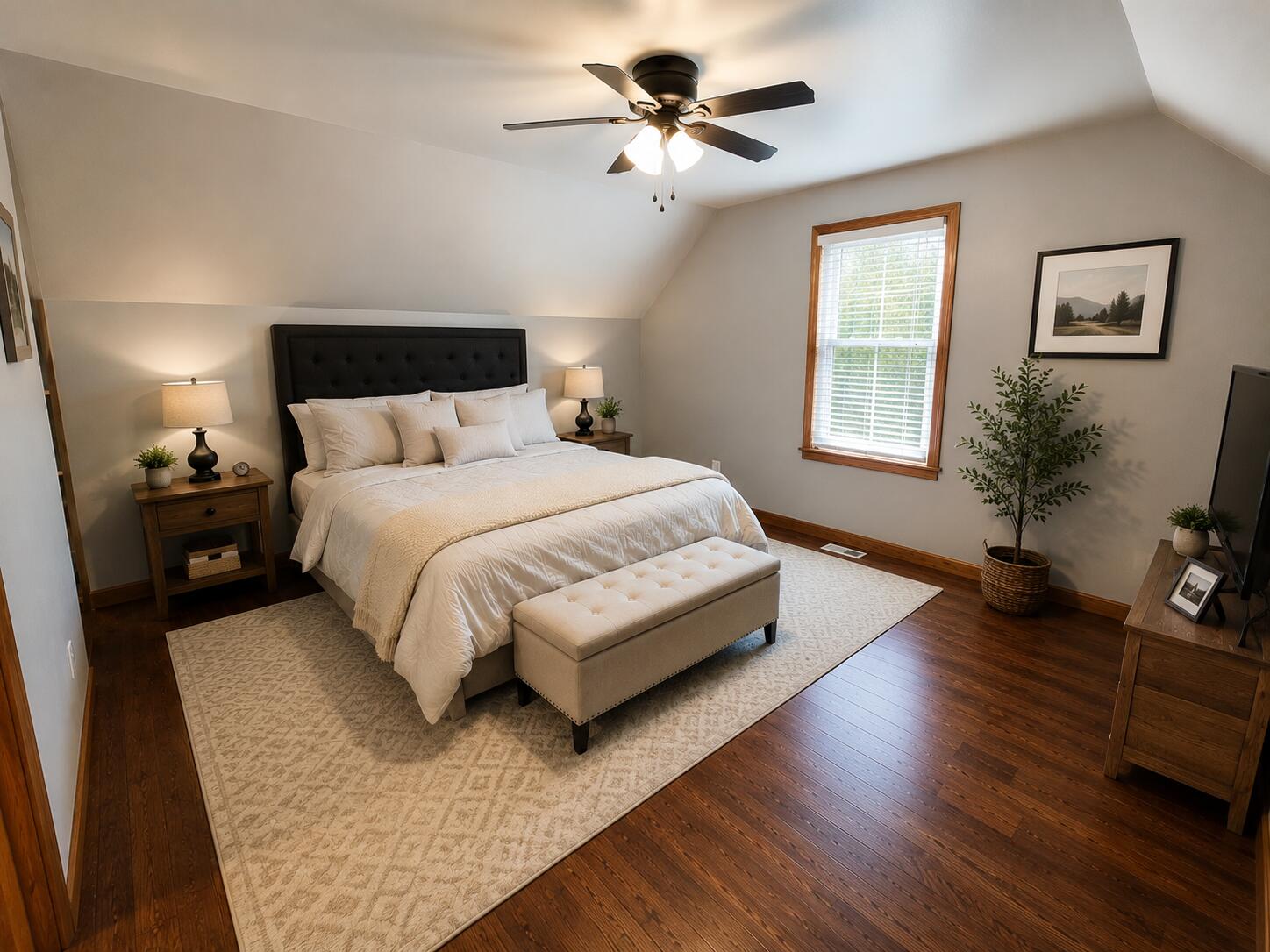 536 North Clyde Road Midland, MI 48640 - Photo 5 of 16 Master Bedroom