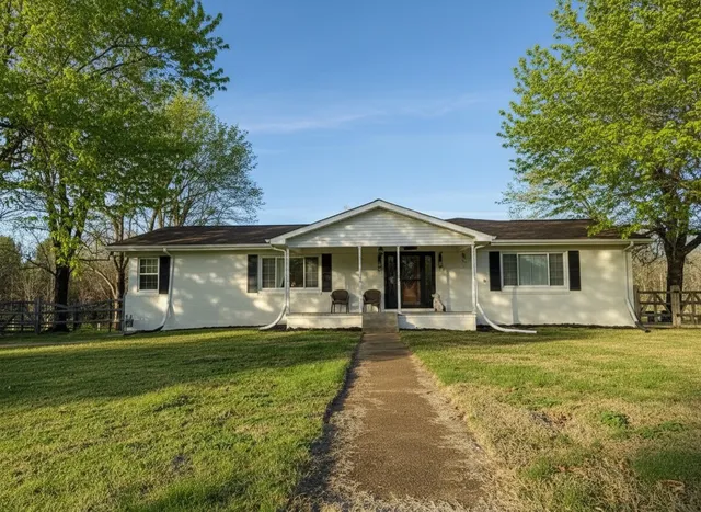 $475,000 | 195 Winding Lane, Camden, TN 38320