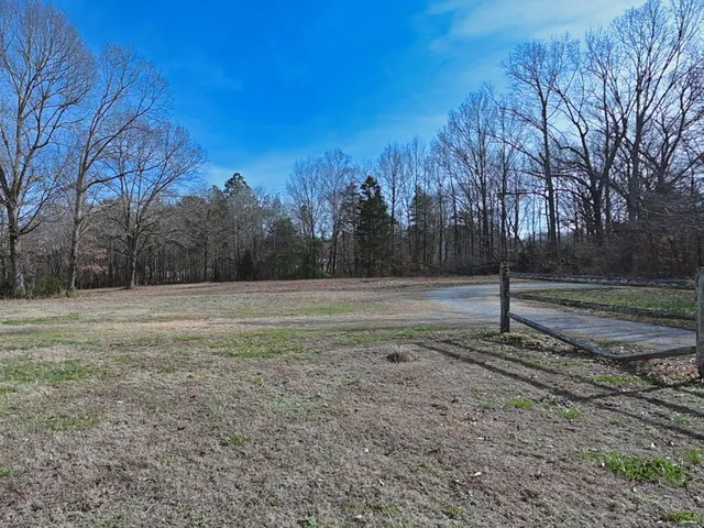 $465,000 | 195 Winding Lane, Camden, TN 38320
