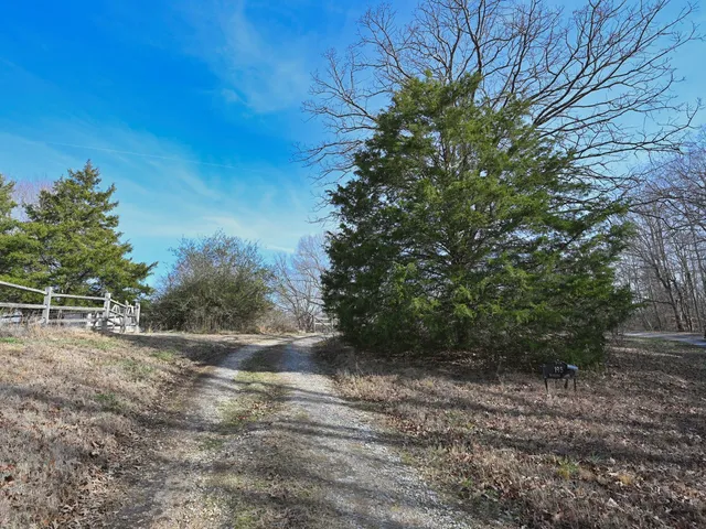 $465,000 | 195 Winding Lane, Camden, TN 38320