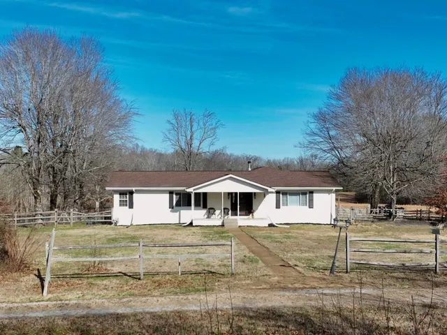 $465,000 | 195 Winding Lane, Camden, TN 38320